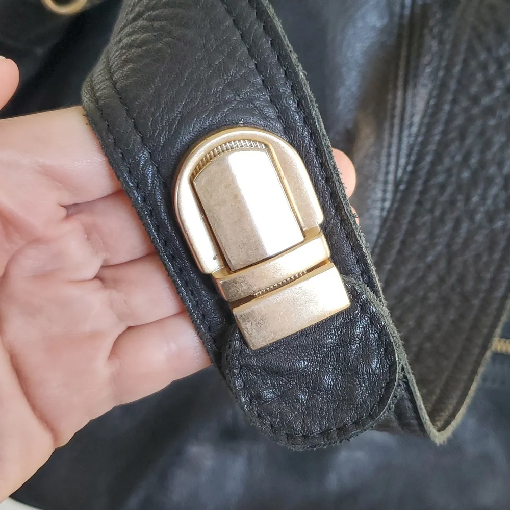 EUC See By Chloe Day Bag In Black Leather - Picture 8 of 16